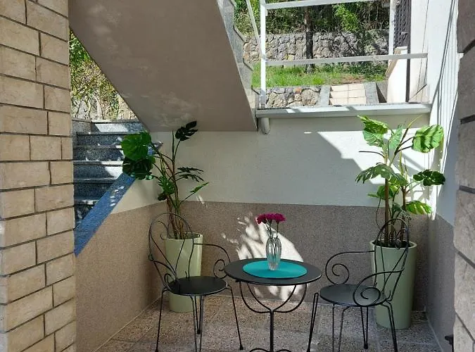 Modern And Cosy Ivana With A Beautiful Seaview *