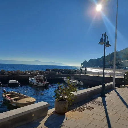 Modern And Cosy Ivana With A Beautiful Seaview * Mošćenička Draga
