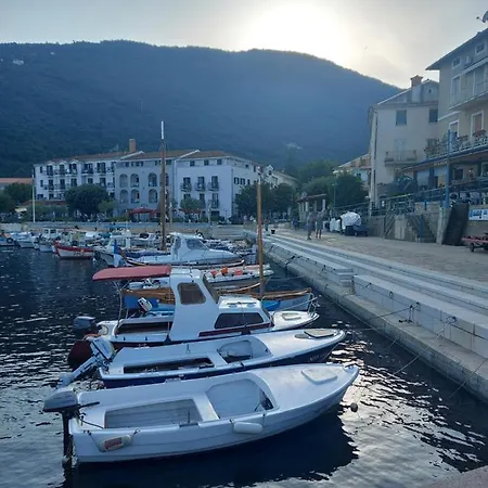 Appartement Modern And Cosy Ivana With A Beautiful Seaview