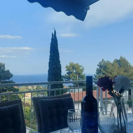 Modern And Cosy Ivana With A Beautiful Seaview Mošćenička Draga