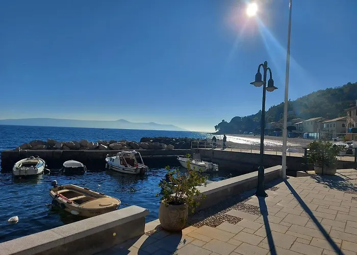 Modern And Cosy Ivana With A Beautiful Seaview * Mošćenička Draga