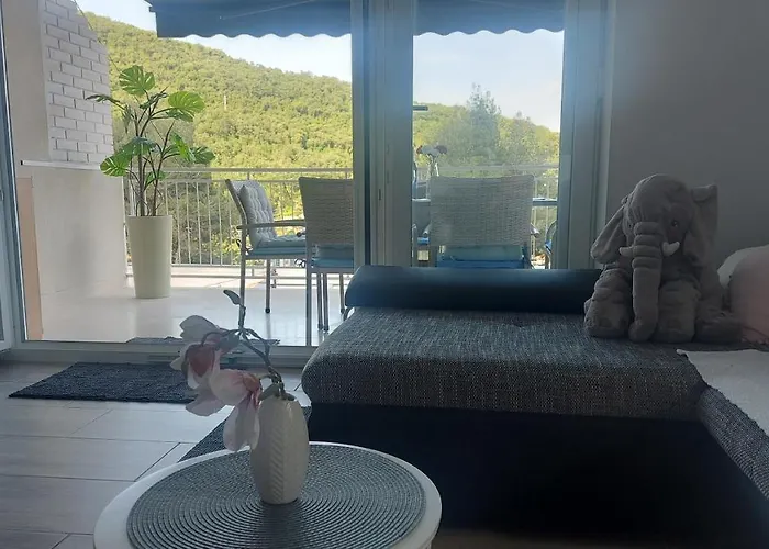 Modern And Cosy Ivana With A Beautiful Seaview アパート *